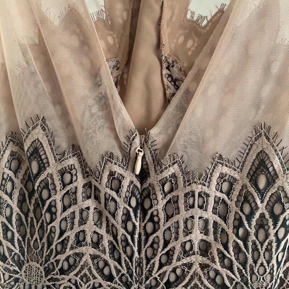 BCBG Max Azria Belila Dress - Picture 12 of 12